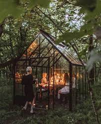 Pin By Lilihuf On Garden Room Greenhouse Plans Greenhouse Modern Garden