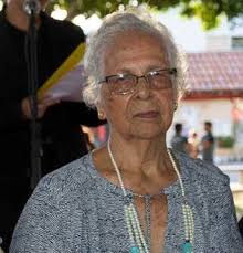 A notável Maria Helena Amoras