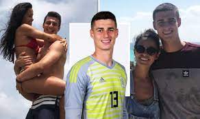 Kepa arrizabalaga revuelta (born 3 october 1994) is a spanish professional footballer who plays as a goalkeeper for premier league club chelsea and the spain national team.he is sometimes referred to simply as kepa. Kepa Arrizabalaga Girlfriend Who Is New Chelsea Fc Star S Partner Andrea Perez Celebrity News Showbiz Tv Express Co Uk