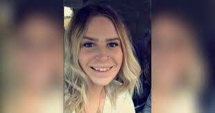 Chelsea Curtis's Instagram, Twitter & Facebook