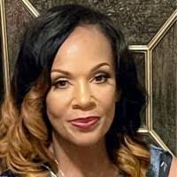 Amy Hoffmaster's Instagram, Twitter & Facebook