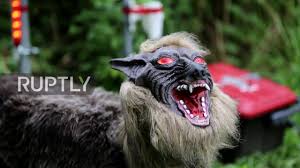 This Japanese Animatronic Super Monster Wolf Scarecrow Is Actually Frightening Frightening Scarecrow Monster