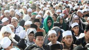 Kalimat sholawat yang sesuai sunnah. 3 Bacaan Sholawat Nabi Lengkap Dengan Artinya
