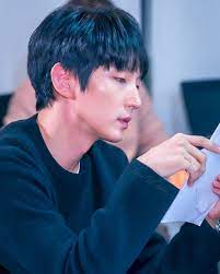 Maybe you would like to learn more about one of these? Looking Forward To Meeting You Baek Hee Sung Flower Of Evil ì´ì¤€ê¸° Fighting ã‚¤ ã‚¸ãƒ¥ãƒ³ã‚® æŽæº–åŸº Flower Of Evil Estre Lee Joon Joon Gi Lee Joongi