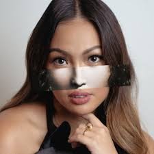 Denise Ching Tobler (@denisevalching)