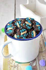 *biskut mazola & biskut badam : Biskut Coklat Badam Rangup Qasey Honey