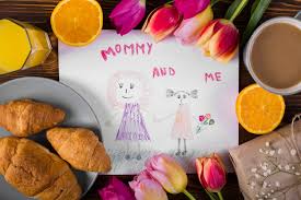 Check spelling or type a new query. Fete Des Meres Dessinant Autour Des Fleurs Et Du Petit Dejeuner Photo Gratuite
