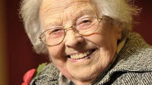 Watch school pupils light beacons at poignant Battle's Over ceremony