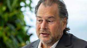 Christopher Galluzzo's Instagram, Twitter & Facebook