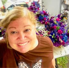 Unique floral bouquet design experience