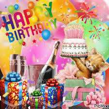 Birthday Gift On My Birthday Gif Https Encrypted Tbn0 Gstatic Com Images Q Tbn 3aand9gcsvvu6gy Sqfqhmhlqrxxwhk37w2cv67m75qw Usqp Cau