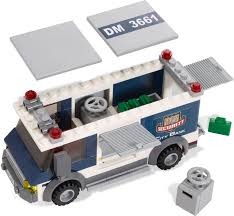 Set the scene for a big bank heist! Bricklink Set 3661 1 Lego Bank Money Transfer Town City Police Bricklink Reference Catalog