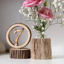 Hochzeits Tischnummer Holzvase Rustikale Tischnummer Hochzeitstischdekoration Hochzeits Mittelstuck Holzscheiben Nummern Tischnummer Hochzeit Tischnummern Hochzeit Tischdekorartion Und Rustikale Tische