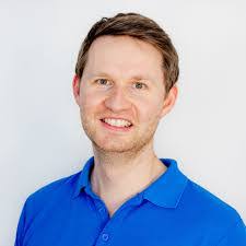 Benjamin Lutz's Instagram, Twitter & Facebook