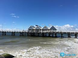 Tucked into the coast of western australia, perth is one of the world's most isolated cities. Perth Holiday Travel Blog Singapore