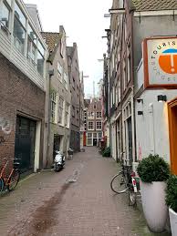 File:Oude Nieuwstraat foto 1.jpg - Wikimedia Commons
