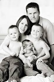 Family Of Five Photography Bing Images Newborn Family Pictures Photography Poses Family Family Posing