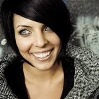 Carrie Allen's Instagram, Twitter & Facebook