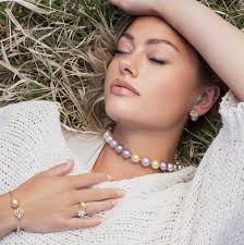 New Arrival: Multicolor Strands ✨⁠ A petite treasure with timeless appeal,  our multicolor strand brings together the beauty of every pearl in one  elegant piece.⁠ ⁠ We love recommending this versatile strand