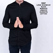 Segera dapatkan kemeja pria yang anda butuhkan dengan praktis lewat kemudahan belanja online. 100 Foto Baju Batik Pria Shanghai Paling Hist Modelbaju Id
