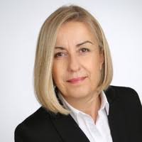 8 "Beate Smith" profiles