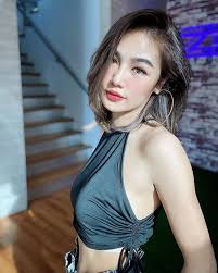 นิภาพร บุญยะเลี้ยง หรือ นิภาพร แปงอ้วน ชื่อเล่น กระแต หรือที่รู้จักในชื่อ กระแต อาร์สยาม หรือเดิมว่า กระแต โฟร์ทีน เกิดวันที่ 25 สิงหาคม พ.ศ. à¸£à¸§à¸¡à¸£ à¸›à¸ à¸²à¸žà¸‚à¸­à¸‡ à¸›à¸£à¸°à¸§ à¸• à¸à¸£à¸°à¹à¸• à¸­à¸²à¸£ à¸ªà¸¢à¸²à¸¡ à¸™ à¸à¸¡à¸§à¸¢à¸ªà¸²à¸§ à¸« à¸§à¸ªà¸–à¸²à¸› à¸•à¸¢ à¸ˆà¸²à¸ à¸¡ à¸¨à¸£ à¸›à¸— à¸¡ à¸£ à¸›à¸— 5 à¸ˆà¸²à¸ 68