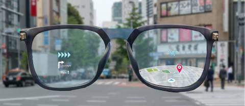 Smart glasses projecting real-time visual HUD overlays, généré par IA