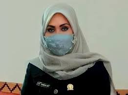Jika saat ini anda sudah beristri, maka mimpi itu bermakna sebagai keuntungan yang sangat besar atau kekayaan yang berlimpah. Wakil Ketua Komisi Ii Dprd Pesawaran Bantah Telah Berzina Dengan Suami Orang