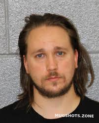 FABRIZIO DREW DANIEL 07/03/2022