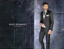 Du costume homme 2 pièces au complet sur mesure 3 pièces, nous avons pour seul objectif de partager notre passion de l'art de se vêtir. Acheter Un Costume De Mariage Monsieur Sur Mesure A Marseille Dans Les Bouches Du Rhone Boutique De Costumes De Marie A Aix En Provence I Gilles