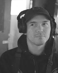 Andres Solis's Instagram, Twitter & Facebook