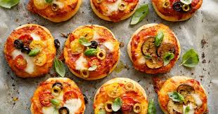 Quand On Fonce Un Moule Avec De La Pate Brisee Il Reste Forcement De La Pate Tant Qu On Est Dans Le Feu De L Reste De Pates Pate Pour Quiche Tarte