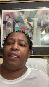 Loretta Holman's Instagram, Twitter & Facebook