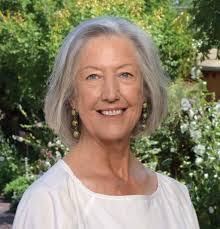 Teresa Curl's Instagram, Twitter & Facebook