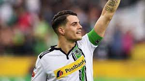 According to the mirror, arsenal could offer granit xhaka to former club borussia monchengladbach in january, with denis zakaria potentially moving in the other direction. Gladbach Kapitan Granit Xhaka Fur Lars Packen Wir Die Champions League Bundesliga Bild De
