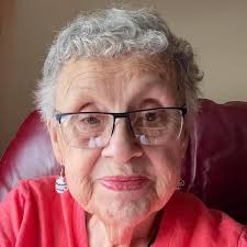 Lois Ringland Obituary