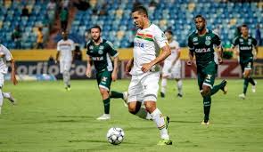 Enquanto o time goiano é cotado para brigar na parte de cima, a bolívia tenta surpreender no torneio. Sampaio Correa Perde Para O Goias E Se Aproxima Do Rebaixamento Na Serie B Imiranteesporte Com