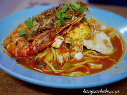 Menyajikan mee bandung asli muar,di olah menjadi lebih padu dengan pelbagai pilihan seperti mee bandung gear box,mee bandung udang galah,mee bandung ketam lembut.nasi lemak kukus pandan pelbagai pilihan lauk,asam pedas terkenal parit jawa,sup dan masakan panas. Pin On Malaysia Melaka