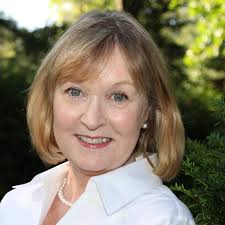 Eileen Corbett's Instagram, Twitter & Facebook