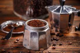 Il caffè per tradizione è quello preparato con la moka. Marche Di Caffe Per Moka Classifica Delle Migliori Agrodolce