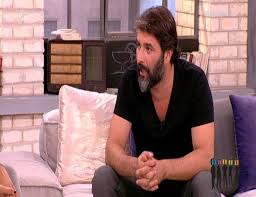 Μπισμπικησ από τα μεγαλύτερα ελληνικά δημοσιογραφικά sites και blogs. Basilhs Mpismpikhs Pws Gnwrise Thn Syzygo Toy Video Zinapost Gr