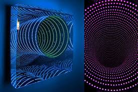 L Artiste Allemand Hans Kotter Place Des Diodes Lumineuses Colorees Et Des Miroirs Dans Des Cubes De Plexiglas Pour Creer Ces Miroir Infini Oeuvre D Art Miroir