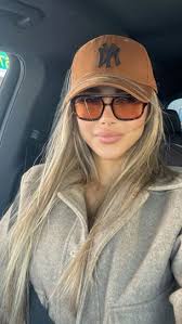 Deanna Dang (deannadanglifestyle)