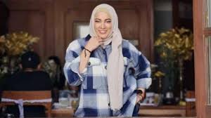Sahabat jane, olive, membagikan kabar duka tersebut. Mdf O3k81srj M