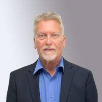 George Diggins's Instagram, Twitter & Facebook