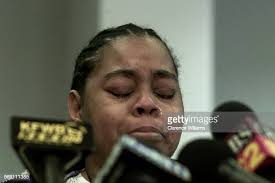 ME.0104.murders.1––Debra Steadman cries while talking about her... News  Photo