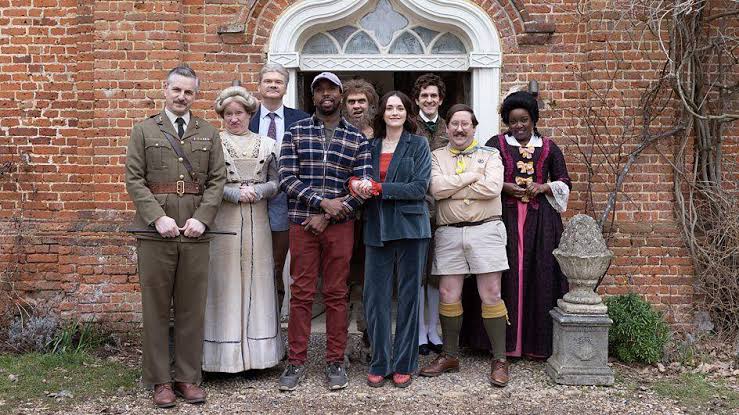 Ghosts TV sitcom brought back to life as a feature film - BBC News