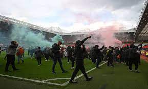 Catch the latest manchester united and liverpool news and find up to date football standings, results, top scorers and previous winners. Zeq6j Mwz Frcm