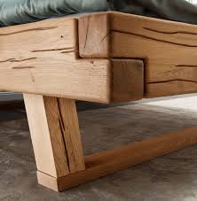 Bank bauen aus altem bett. Stabiles Balkenbett Aus Hochwertigem Wildeichenholz Rigolato