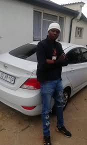 Natafuta mke mwenye mapenzi ya kweli avumilie tabia zangu nipo kigoma  mahembe kijijini TANZANIA Africa